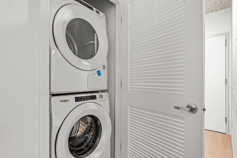 Building Photo - 1427 S Wabash Ave