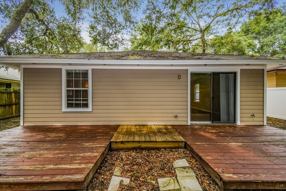 Building Photo - 416 S 13th Terrace