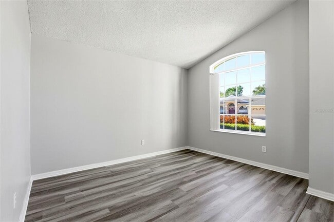 Building Photo - 1791 Florence Vista Blvd