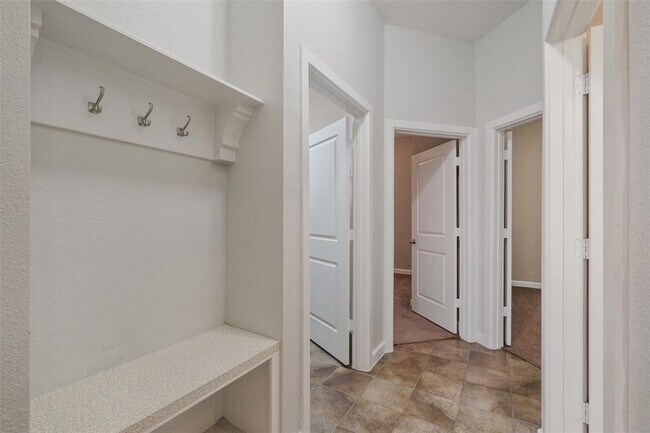 Building Photo - 19635 Blair Orchard Ln