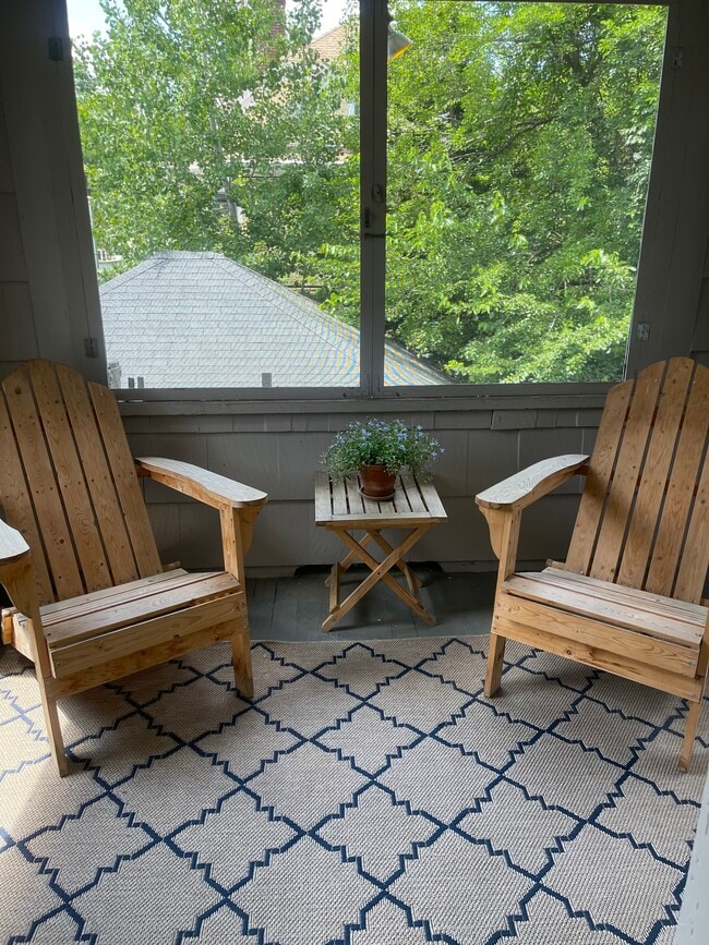 Building Photo - 7 Somerset St