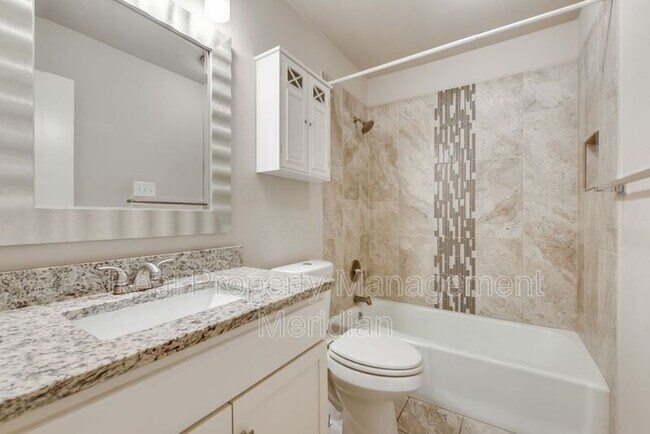 Building Photo - 2207 Spanish Trail
