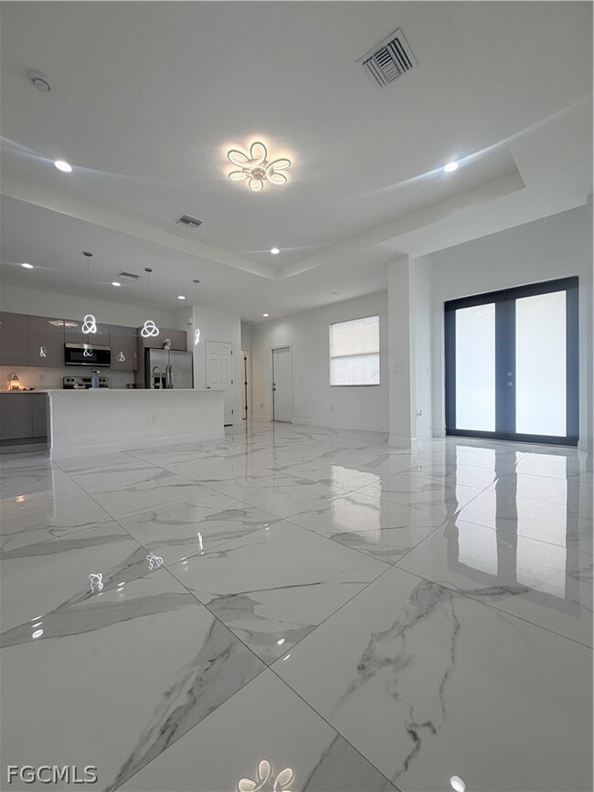 Building Photo - 3804 40th St SW