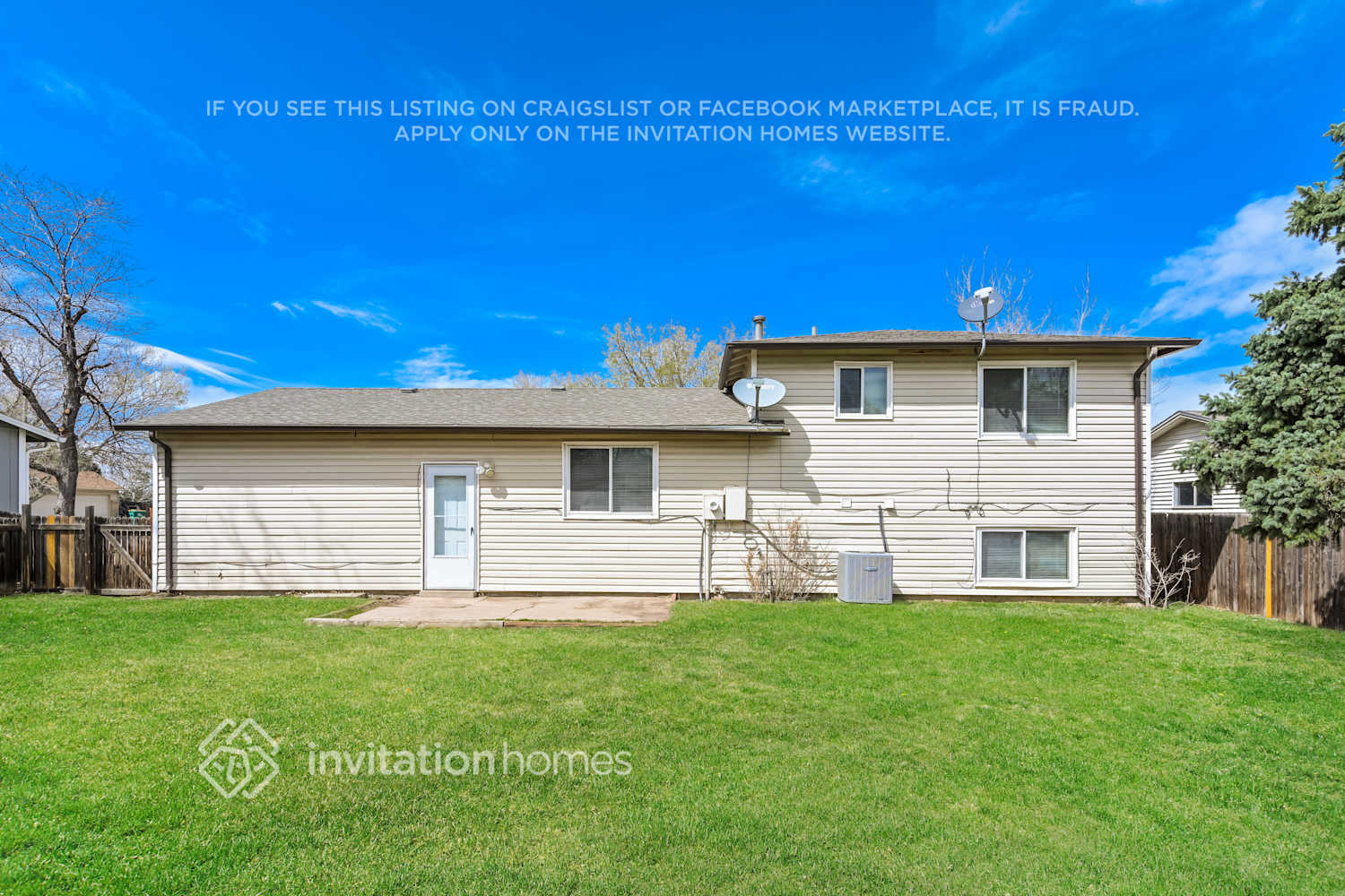 Building Photo - 15884 E Amherst Pl