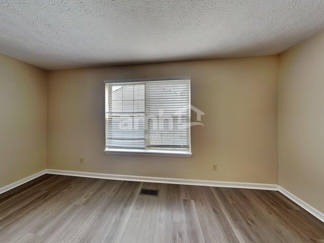 Building Photo - 11256 Harrington Ln