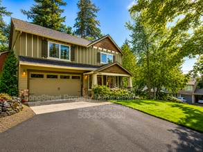 Building Photo - 11819 SW 60th Ave