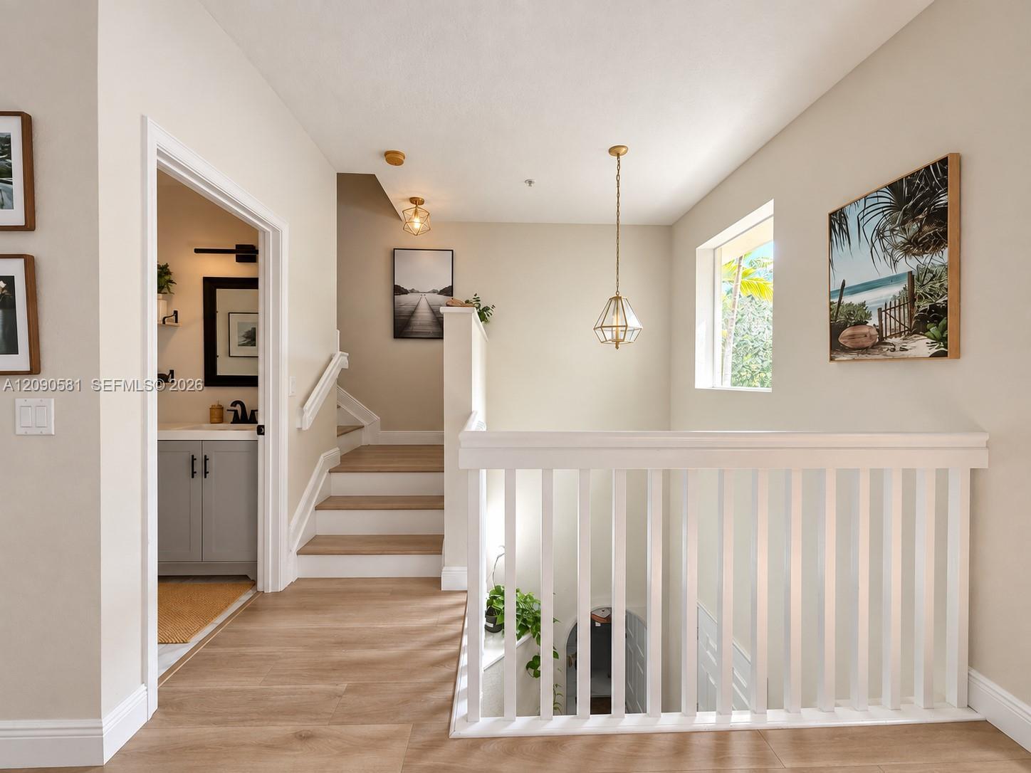 Building Photo - 2913 S Greenleaf Cir