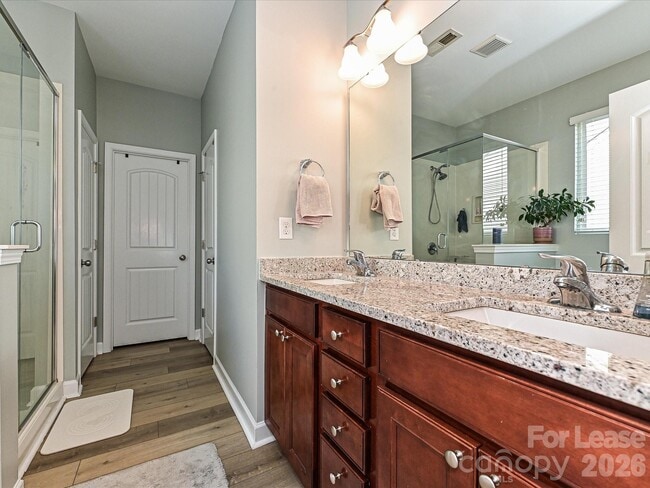 Building Photo - 17405 Caldwell Track Dr