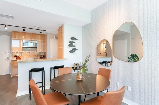 Building Photo - 50 South Pointe Dr