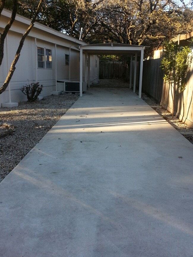 Building Photo - 7503 Jamie Wynell Cir