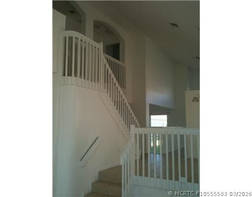 Building Photo - 9829 Scribner Ln