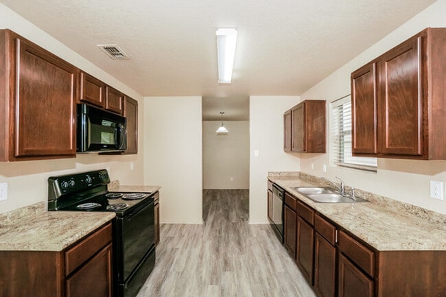 Building Photo - 3022 Aspen Mdw