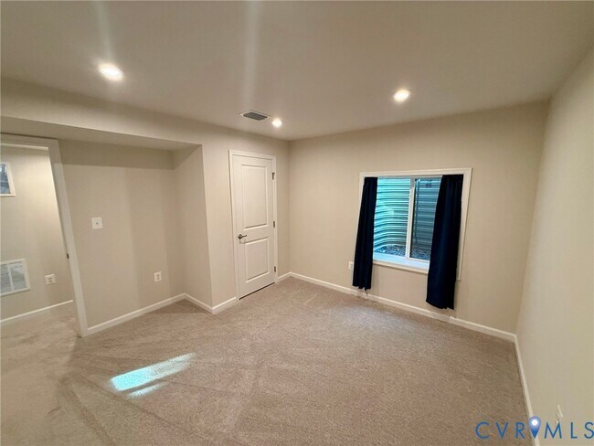 Building Photo - 1116 City View Ln