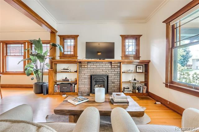 Building Photo - 1220 Fillmore St