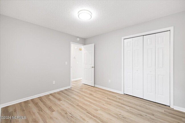 Building Photo - Like new home for rent - Completely renovated - 3-Bed, 2-Bath Home