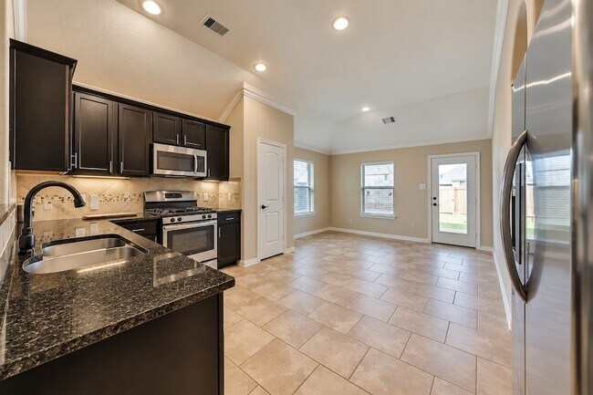 Building Photo - 20502 S Blue Hyacinth Dr