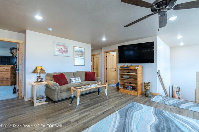 Building Photo - Spacious Family Home with Teton Views on 5...