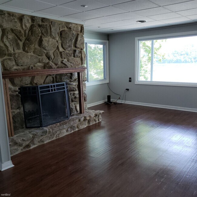 Building Photo - 3 br, 3.5 bath House - 416 De Armond Rd
