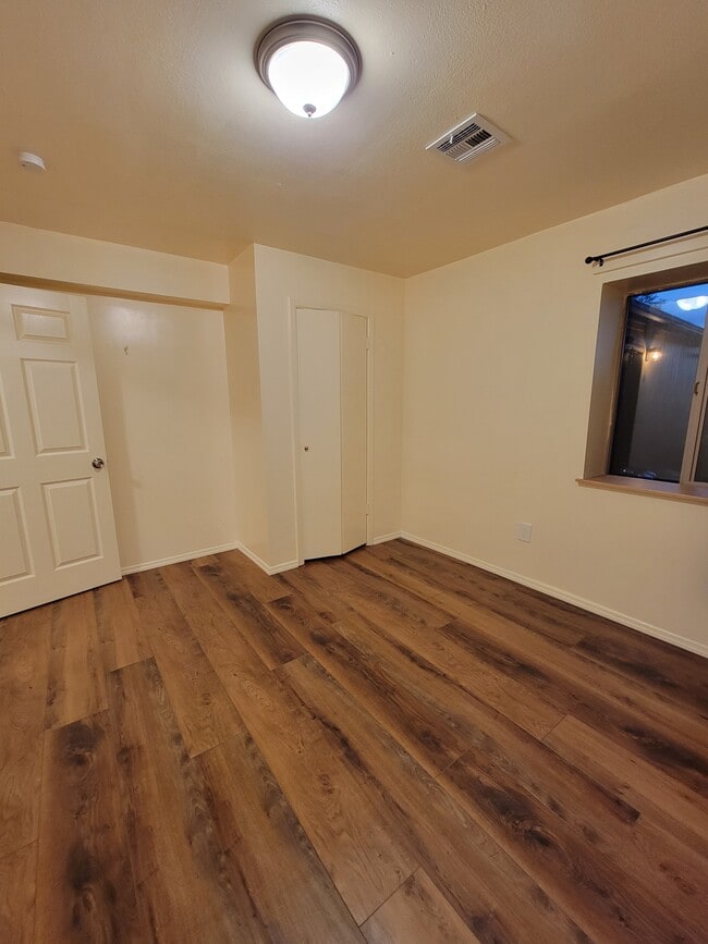 Building Photo - 2024 N 2nd St