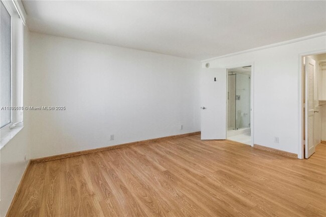 Building Photo - 3215 S Ocean Blvd
