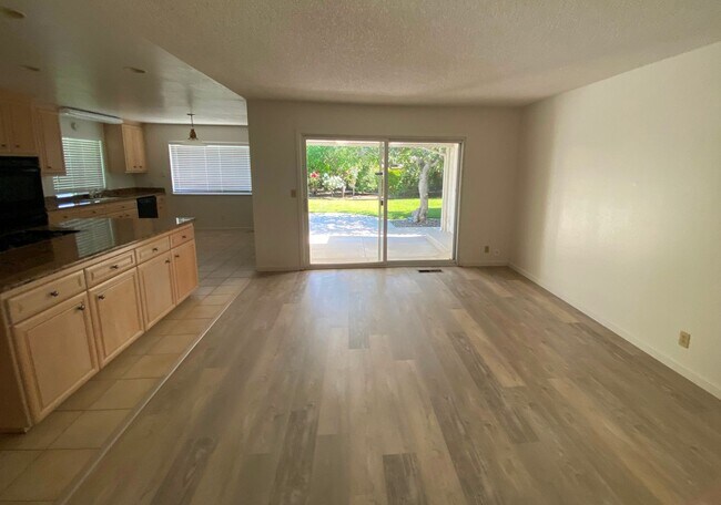 Building Photo - Coming Soon - Green Valley Home in Lovely Park-like Setting