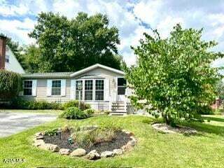 Building Photo - 126 Scenic Rd