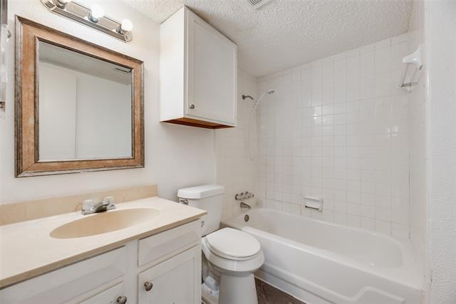 Building Photo - 1813 Place One Ln