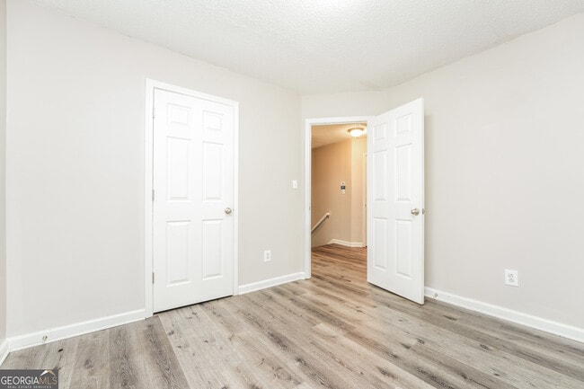 Building Photo - 6783 Mahonia Pl