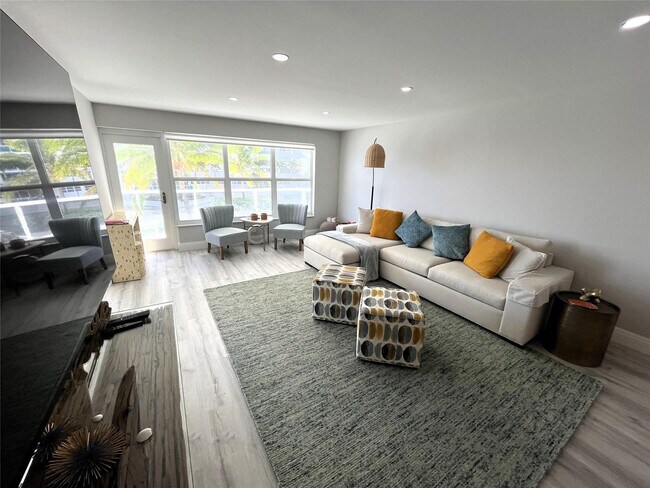 Building Photo - 3500 Galt Ocean Dr