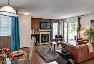 Building Photo - 11513 Windcrest Ln