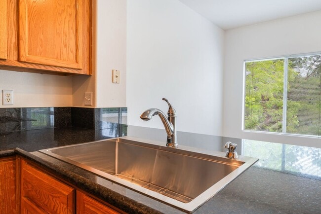 Building Photo - Beautiful, upgraded 2 story townhouse unit...