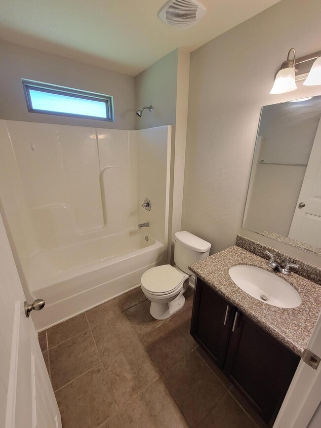Building Photo - 6624 Flintwood St