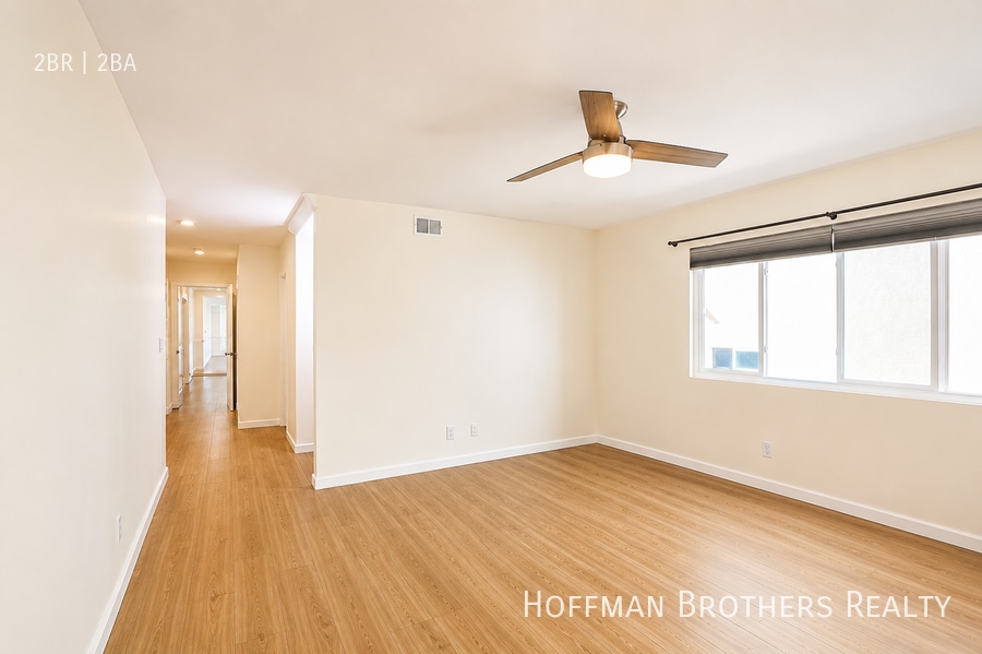 Building Photo - 1206 S Holt Ave