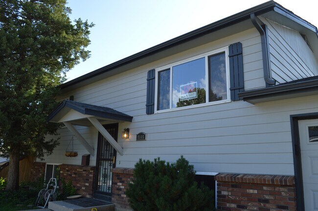 Building Photo - 8146 E Fremont Ave