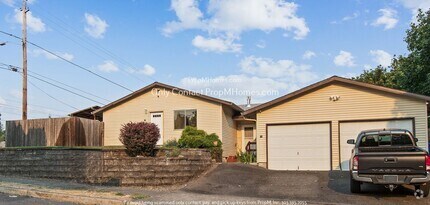 Building Photo - 22-24 SE 133rd Avenue