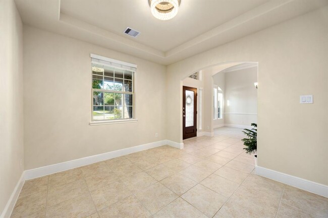 Building Photo - 5822 Crawford Hill Ln