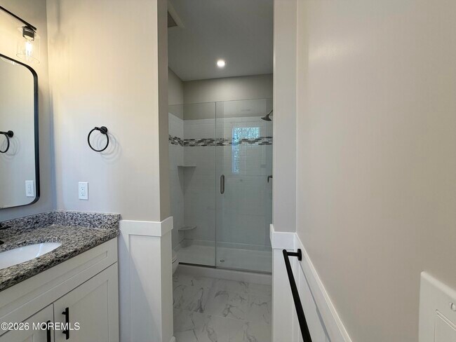 Building Photo - 305 Spirit Wy