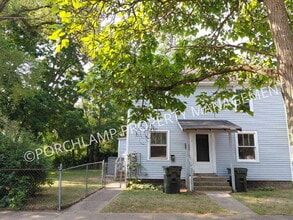 Building Photo - 319 E Forest Ave