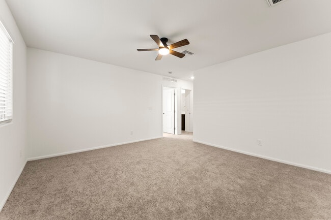 Building Photo - 6080 Swift Lariat St
