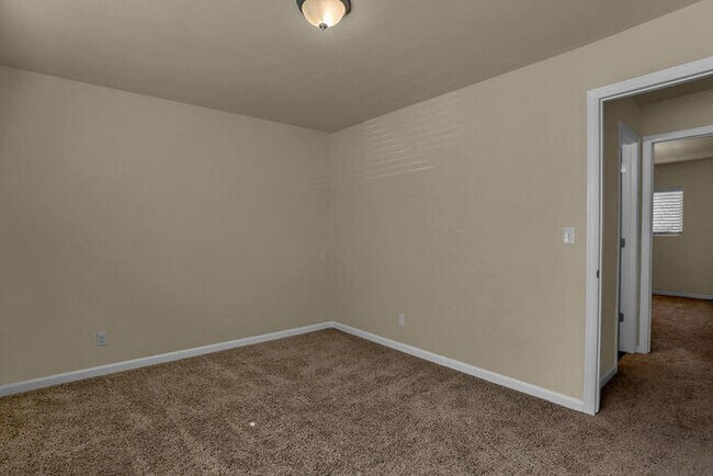 Building Photo - 2488 Washo Cir