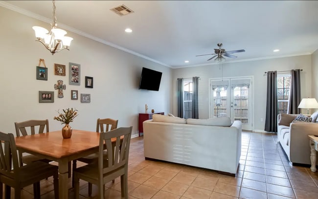 Building Photo - 120 Judice Meadows Ln