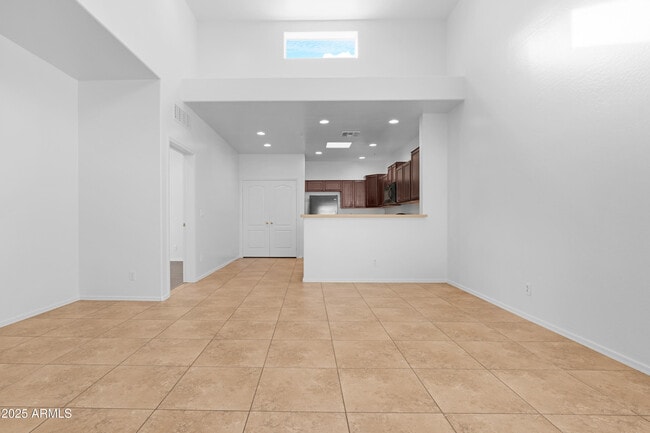 Building Photo - 8940 W Olive Ave