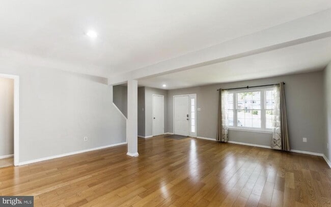 Building Photo - 8746 Ruppert Ct