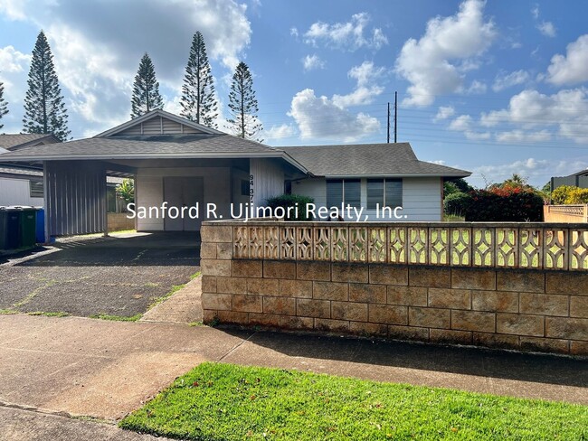 Building Photo - Makapipipi St (3 bed/2 bath/2 prkg) Mililani