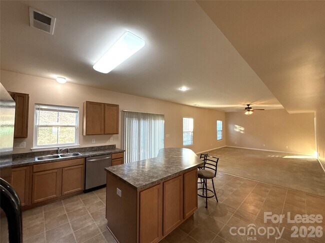Building Photo - 134 Ashton Dr