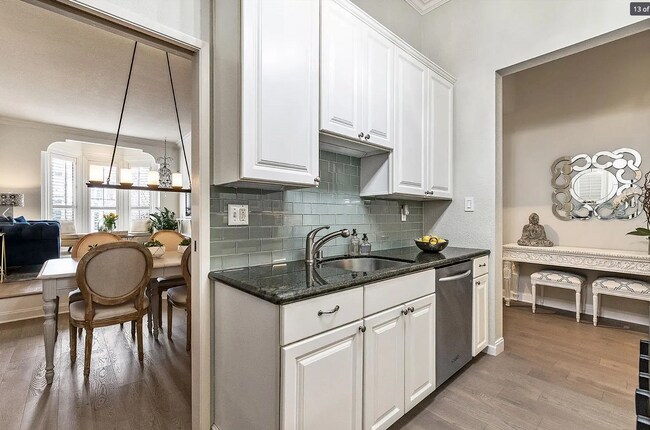 Building Photo - 2578 California St