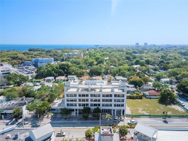 Building Photo - 3250 Grand Ave