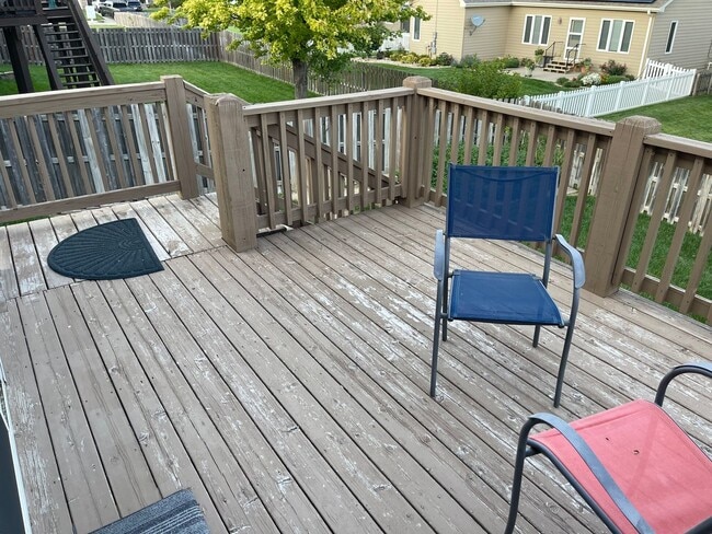 Building Photo - Move-in special offer!!! Spacious home in super nice neighborhood in Northwest Omaha in Elkhorn S...