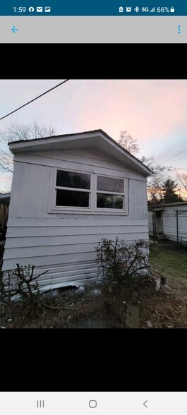 Building Photo - 600 Pulis Ave