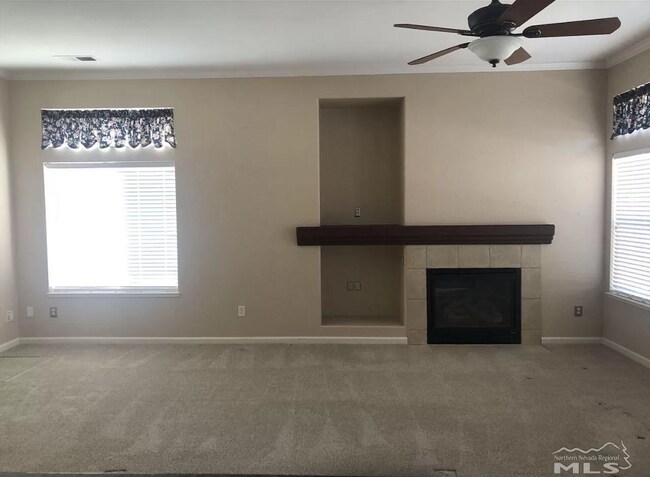 Building Photo - 9619 Glen Ridge Dr